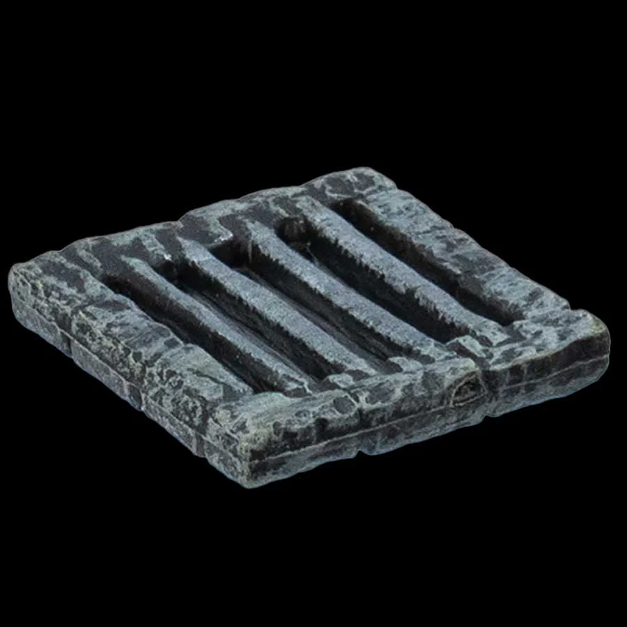 Small Iron Grate (Unpainted)
