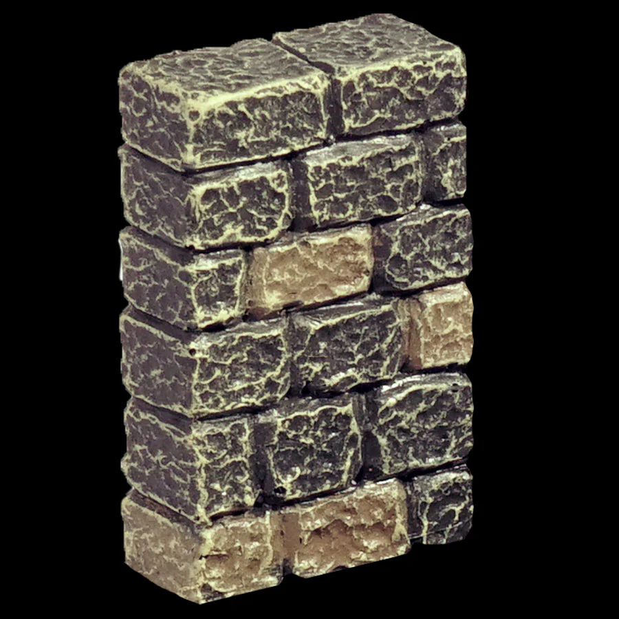Narrow Freestanding Wall (Unpainted)